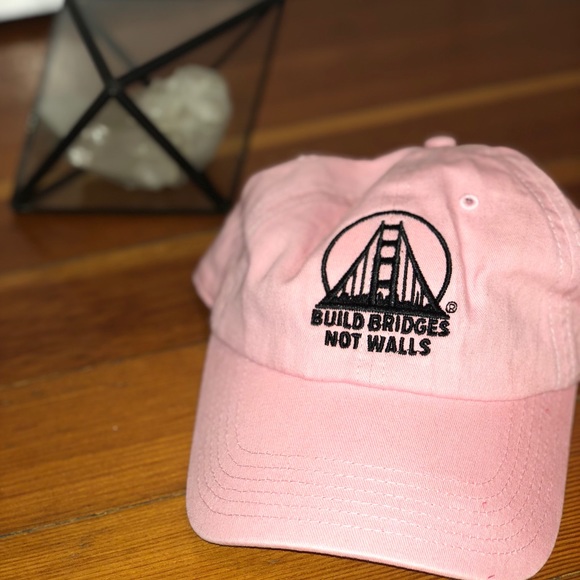 Pink Hat | San Franpsycho - Picture 3 of 5